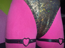 Load image into Gallery viewer, Heart Leg Garter