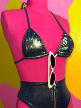 Load image into Gallery viewer, Dinero Tie Top
