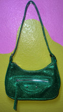 Load image into Gallery viewer, IT girl shoulder bag

